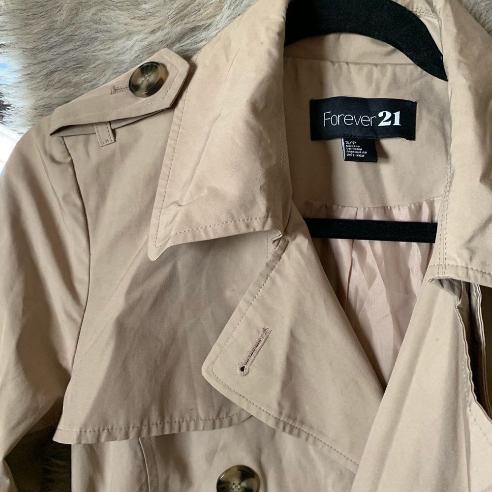 NWOT tan coat - Picture 2 of 3